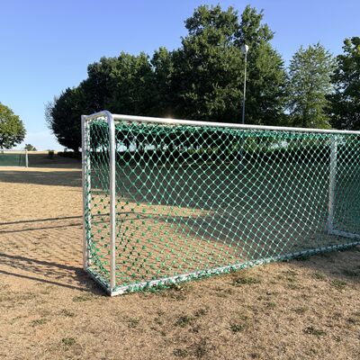 Bild vergr&ouml;&szlig;ern: Tore Bolzplatz